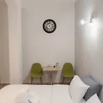 Aegli Lejlighedshotel 4*