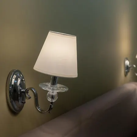 شقة فندقية Aegli 4*