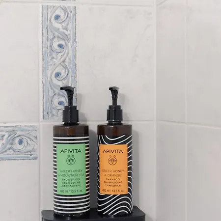 شقة فندقية Aegli 4*