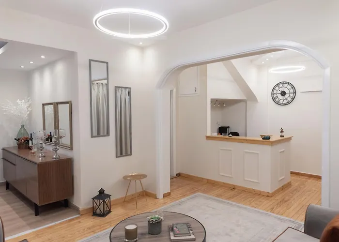 Aparthotel Aegli Levádeia